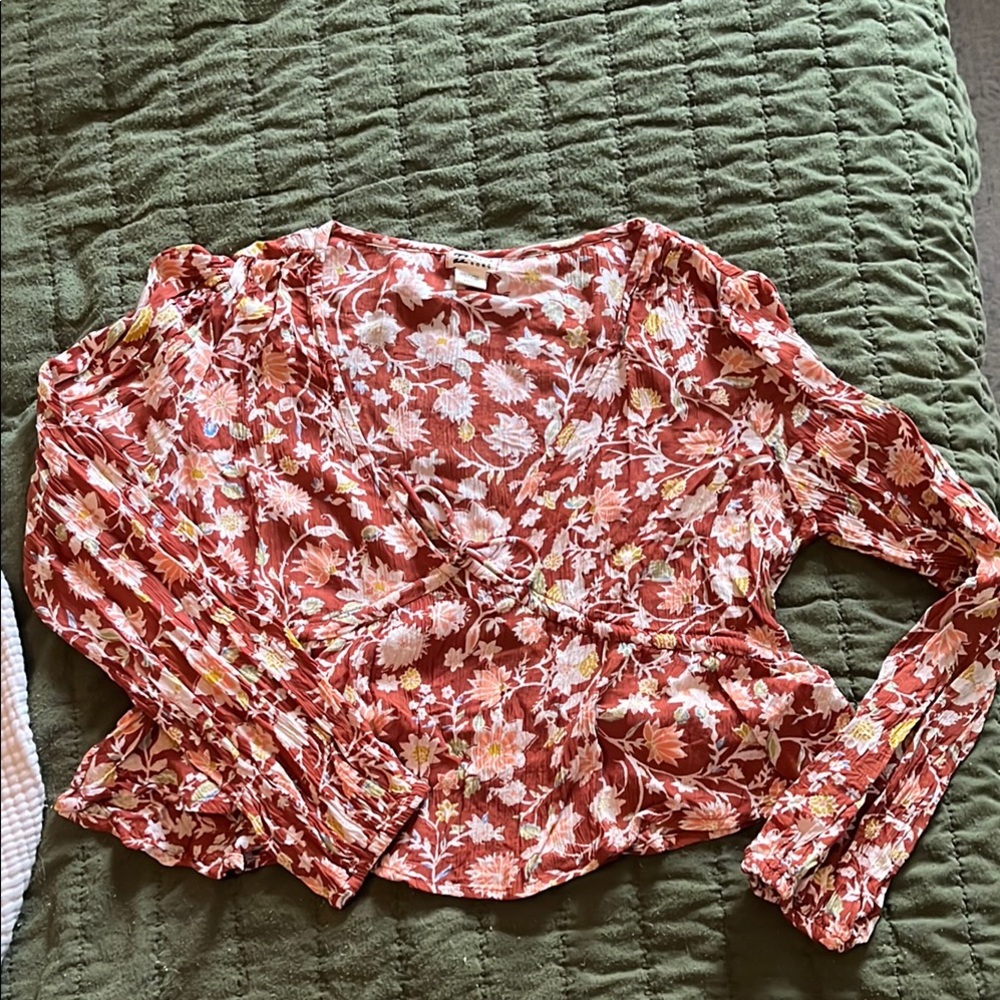 Billabong Floral Peplum Top